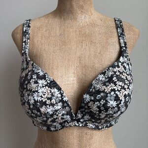 Cacique Boost Plunge Floral Bra Size 40D